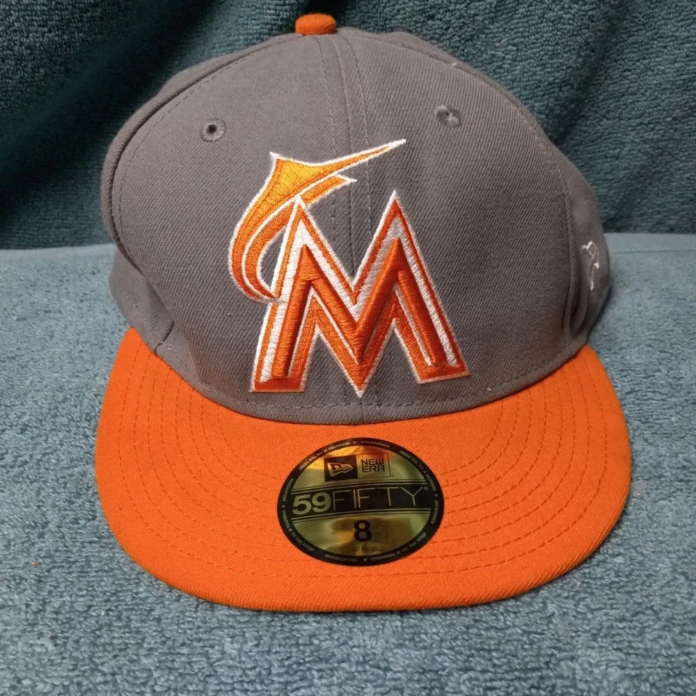Miami Marlins New Era 59fifty Genuine Merchandise Hat size 8 Cap Good condition